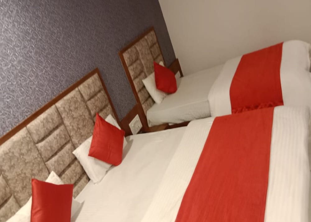 Hotel Lux Inn