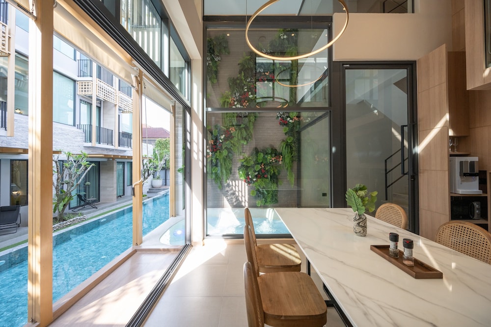 Shan Villas Sukhumvit