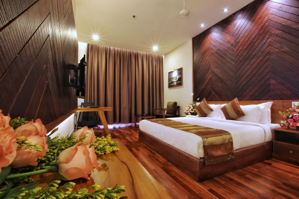 Woodies Bleisure Hotel