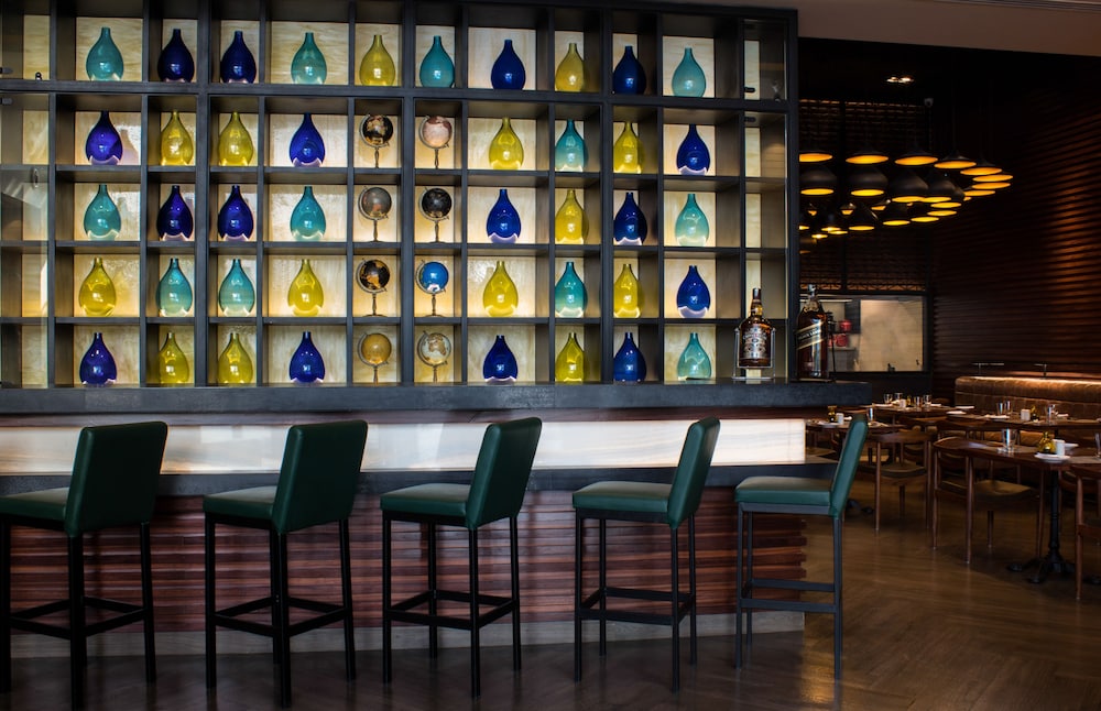 Lemon Tree Premier, City Center, Gurugram