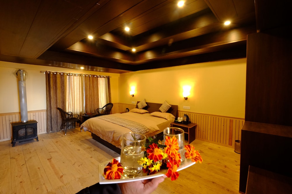 Agyaat Vaas-The Himalayan Retreat 65K From Shimla