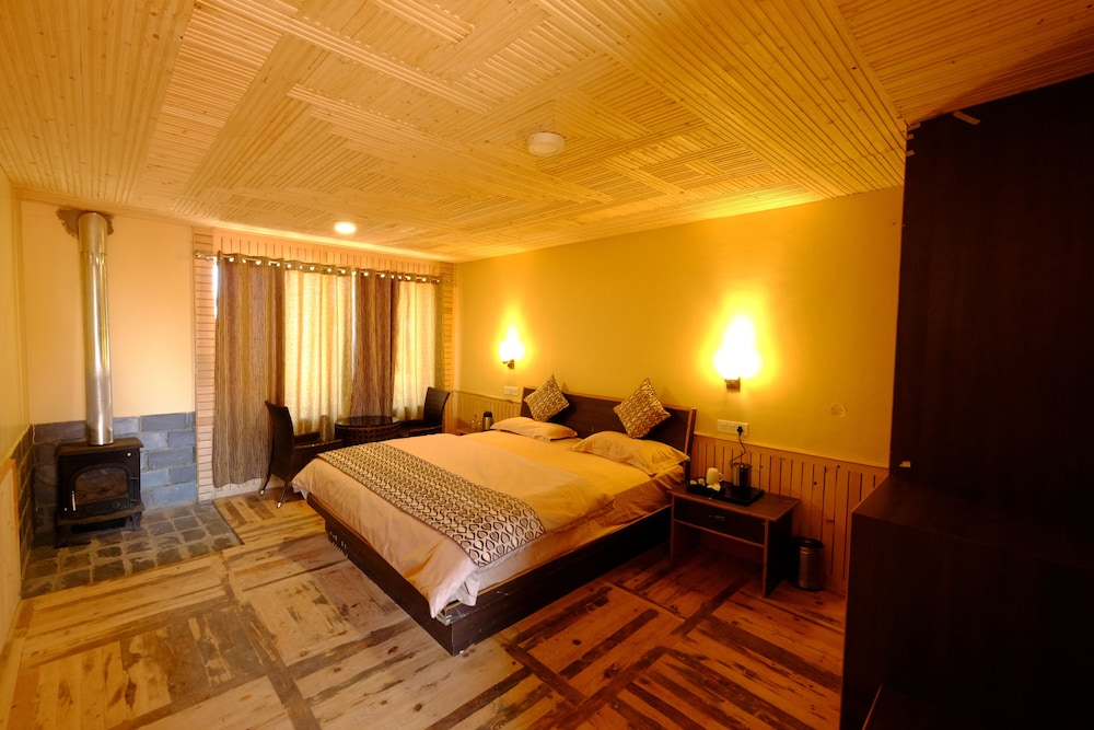 Agyaat Vaas-The Himalayan Retreat 65K From Shimla