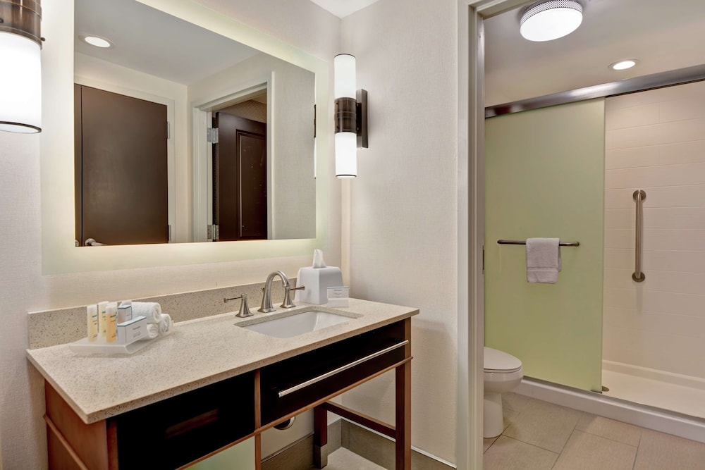 Homewood Suites by Hilton Savannah-North/Airport