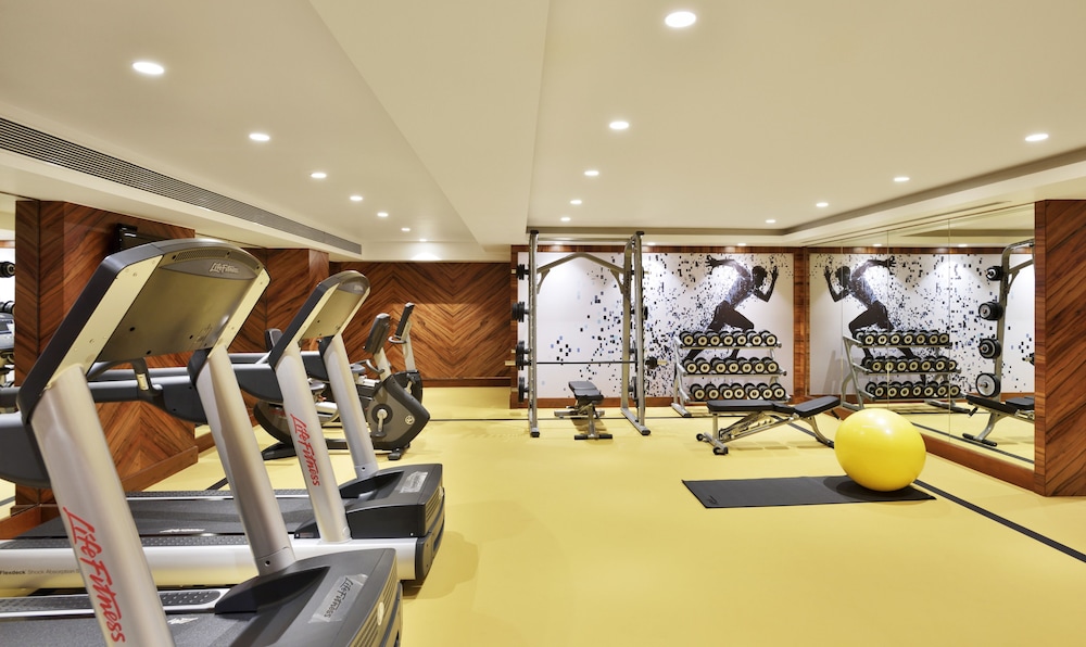 Sheraton Grand Pune Bund Garden Hotel