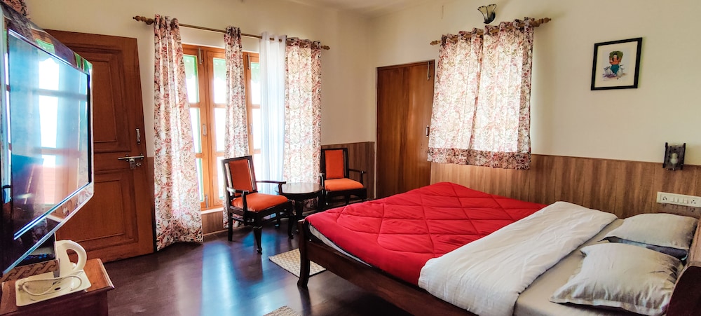 Tehri Retreat, Sursingdhar-(New Tehri and Kanatal), By Himalayan Eco Lodges