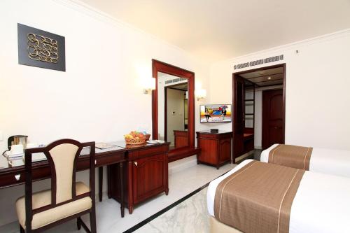 The Rialto Hotel