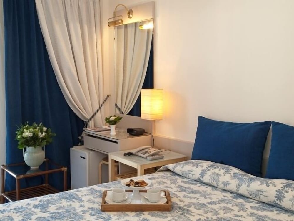 The Park Hotel Piraeus