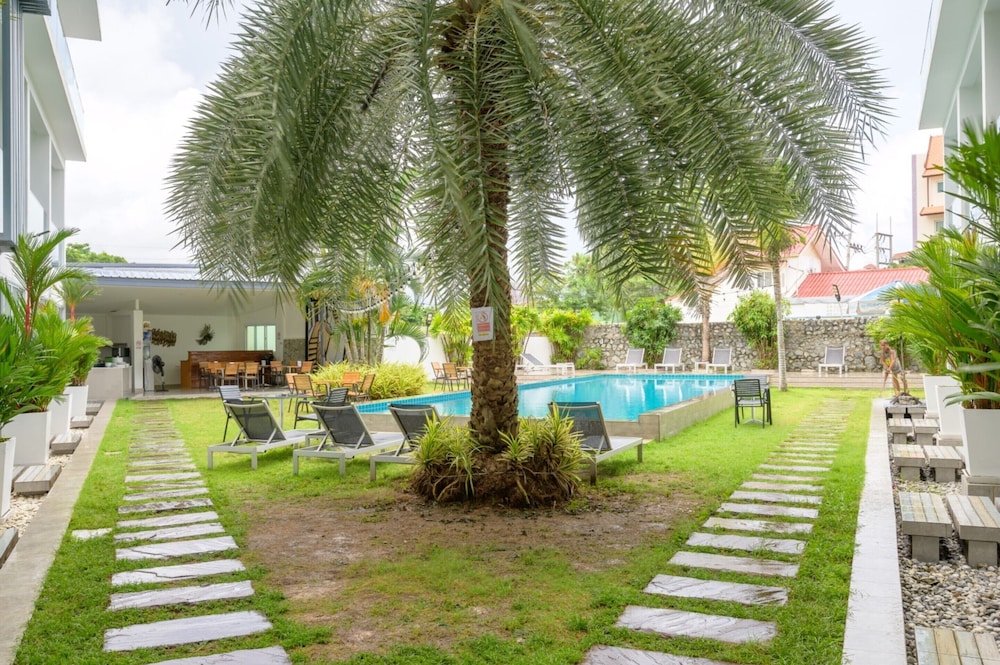Cozy Resort, A Boutique Hotel