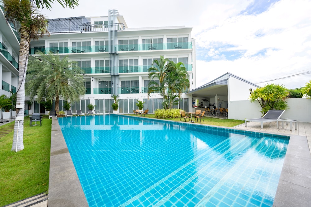 Cozy Resort, A Boutique Hotel