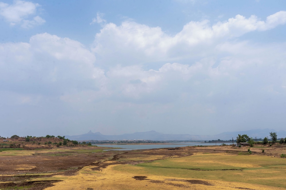 The Riverine Stay by Igatpuri 