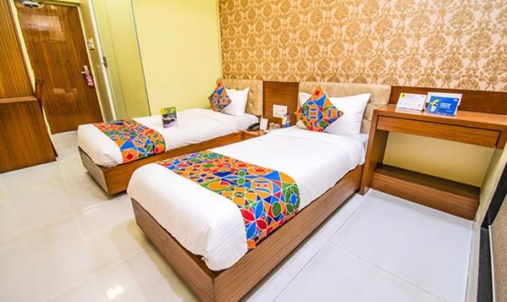 FabHotel Seven Hills