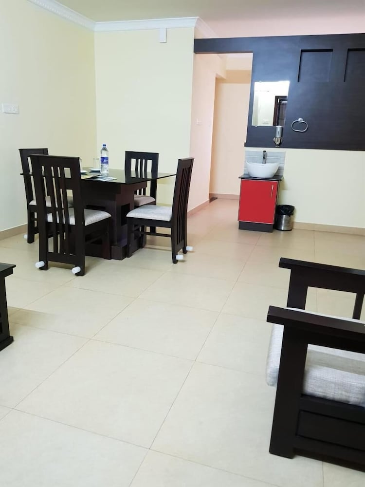 Shalom Residency