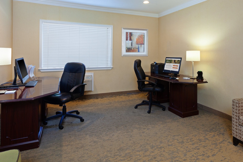 Holiday Inn Hotel & Suites San Mateo-San Francisco SFO by IHG