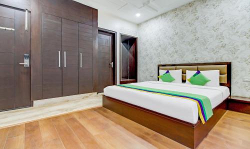 Treebo M2M Residency Sector 46