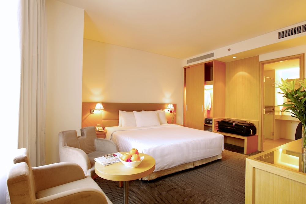Liberty Central Saigon Centre Hotel