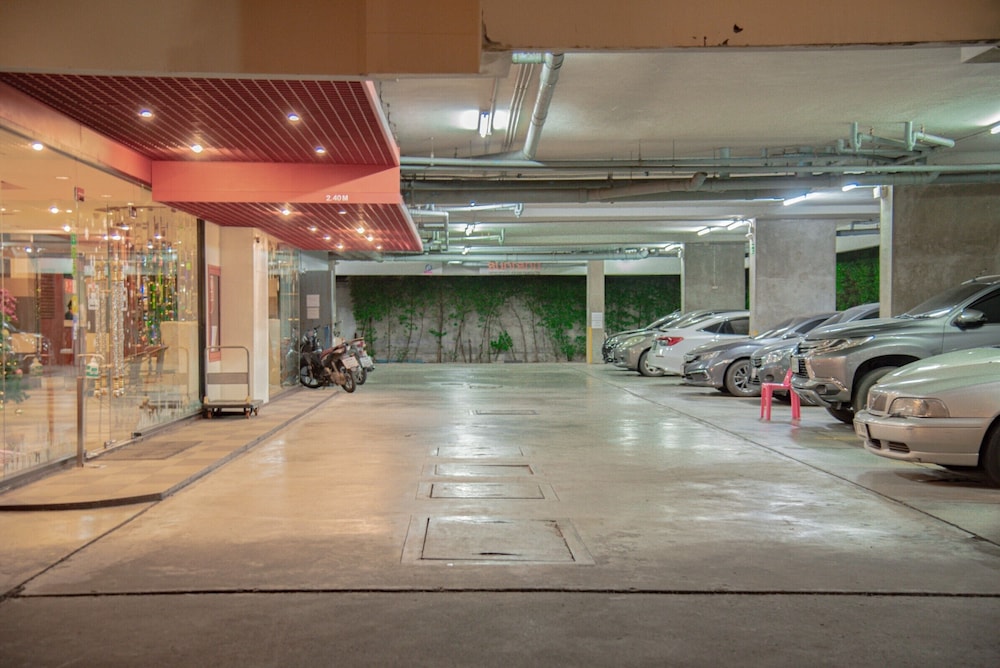 The Sunreno Hotel Bangkok