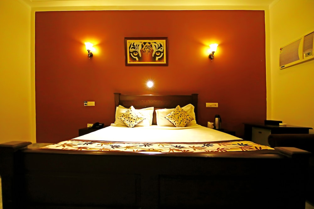 The Pugmark  A Wildlife Resort