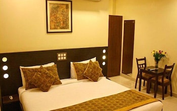 Hotel Amby Inn by Quadis - Lajpat Nagar