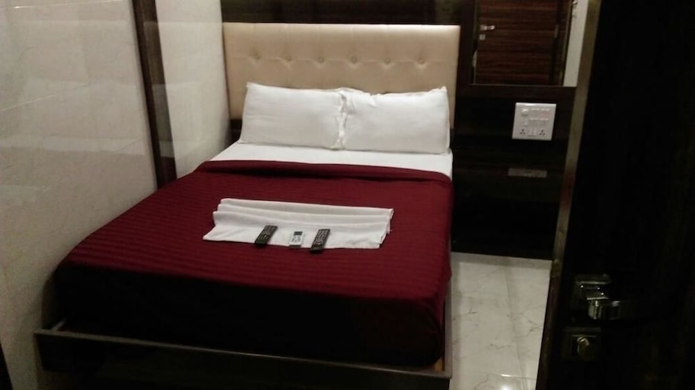 Hotel Palace Residency