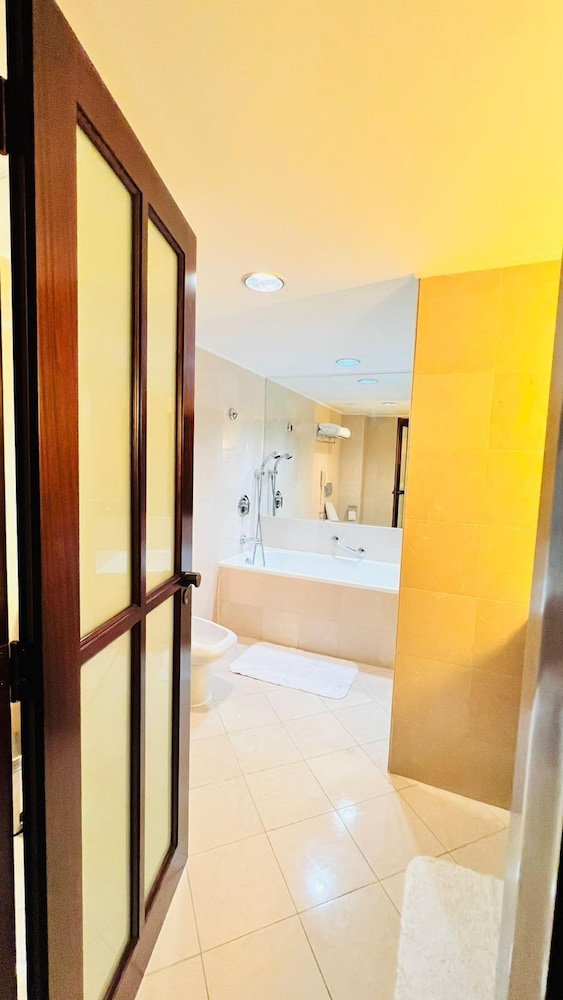 The Bristol Hotel Dubai
