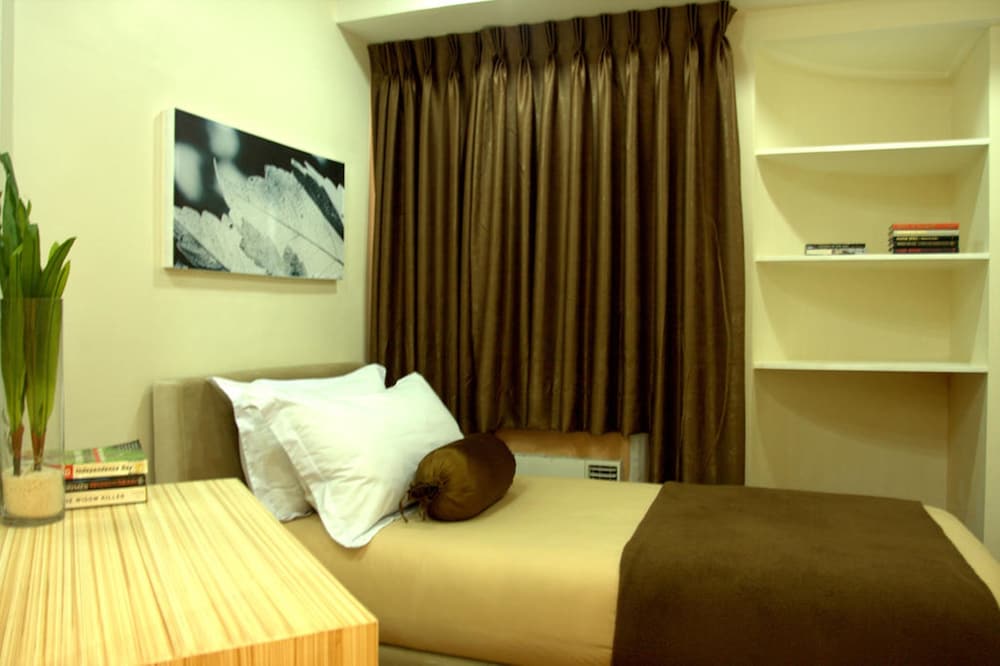 Prince Plaza II Condotel