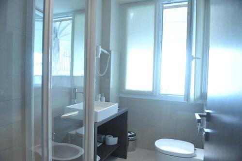 HLL Hotel Lungolago Lecco