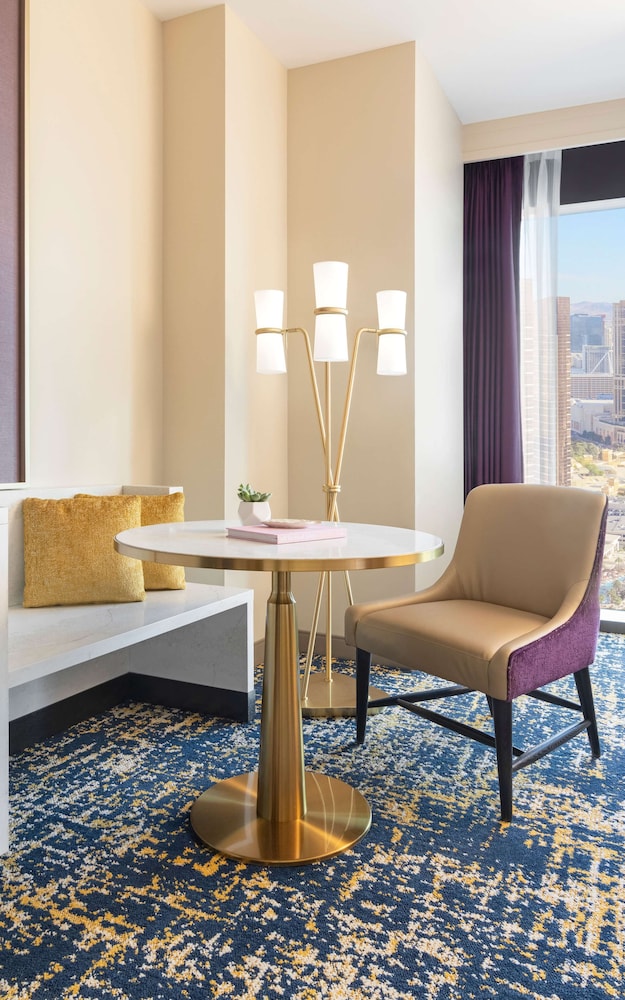 Las Vegas Hilton at Resorts World