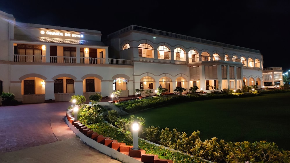 The Chanakya BNR Hotel
