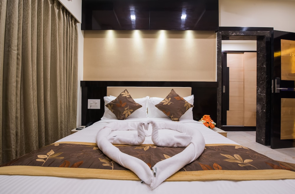 Hotel Gavishree Residency