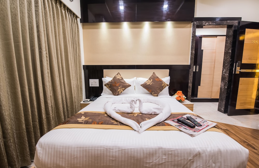 Hotel Gavishree Residency