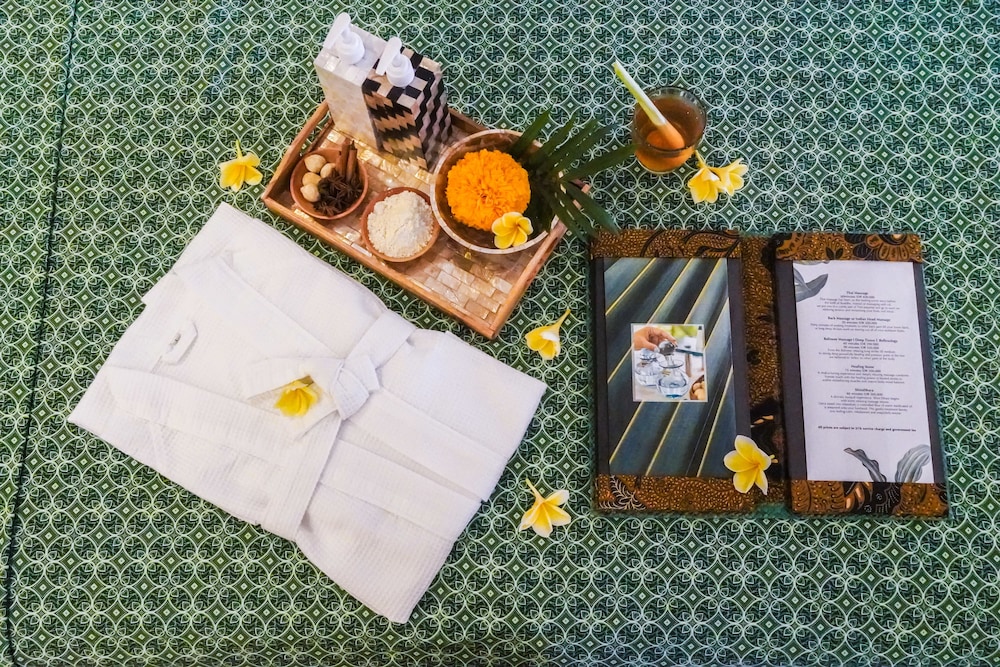 FuramaXclusive Ocean Beach Seminyak Bali