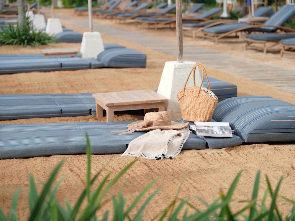 Blu-Zea Resort by Double-Six