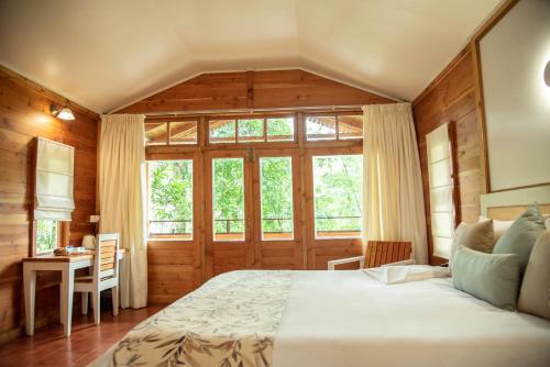 Misty Mountain Plantation Resort