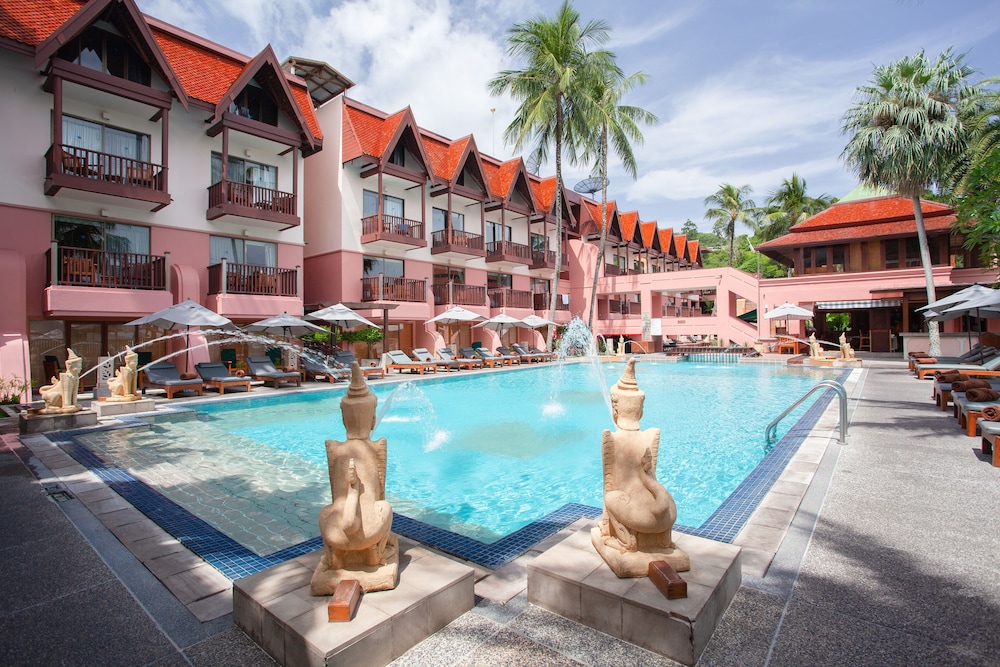 Seaview Patong Hotel