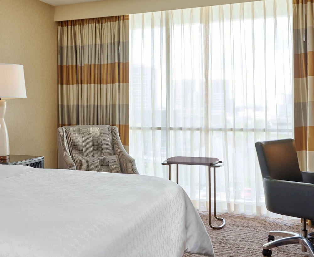 Courtland Grand Hotel, Trademark Collection by Wyndham