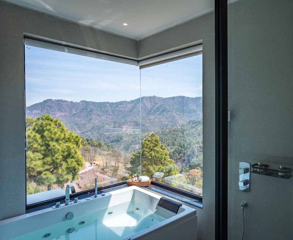 Velmore Kasauli Operated by Royal Orchid Hotel Ltd 