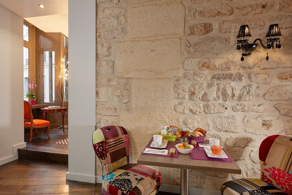 Hotel De Notre Dame Maître Albert