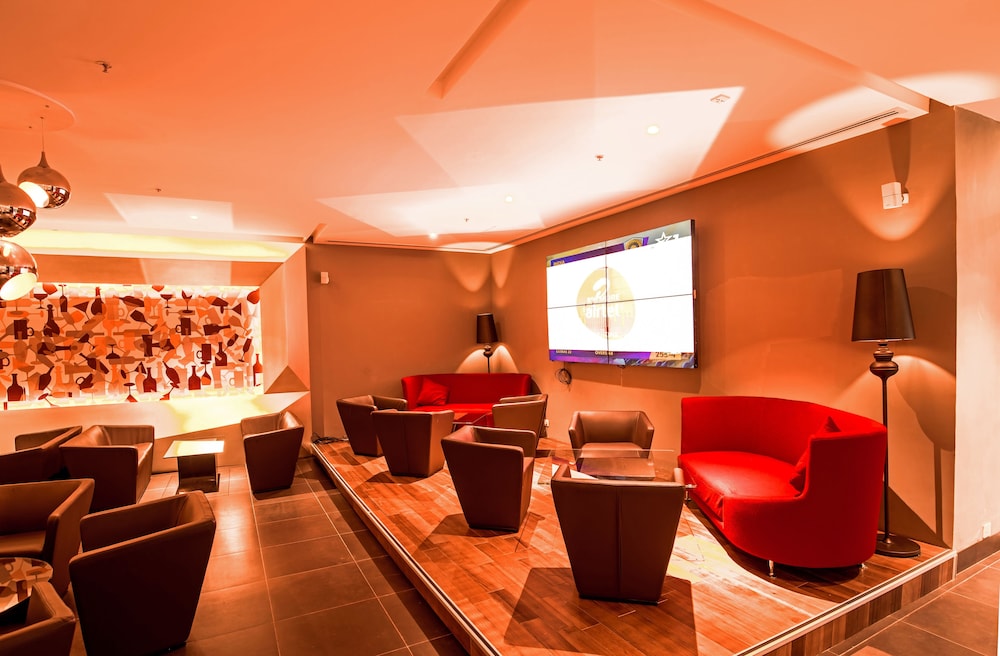 Howard Johnson by Wyndham Bengaluru Hebbal