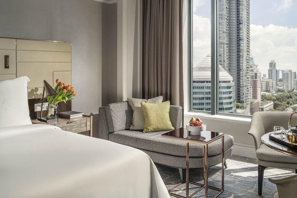 Four Seasons Hotel Singapore