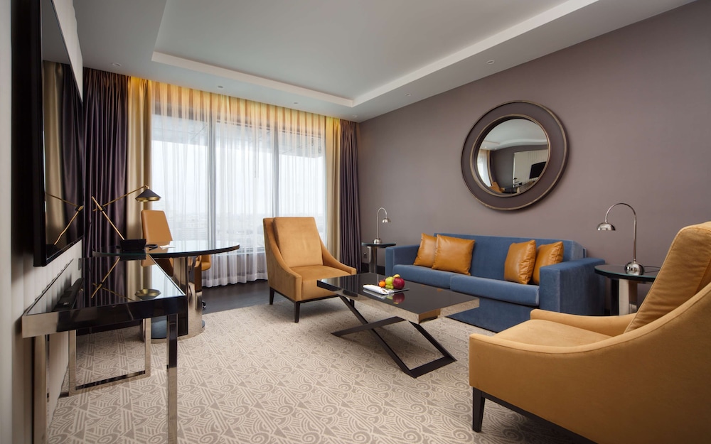 DoubleTree by Hilton Hotel Minsk