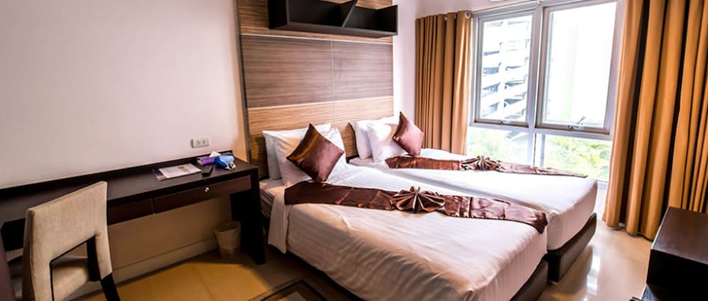Palette Bella B All Suites Bangkok Hotel