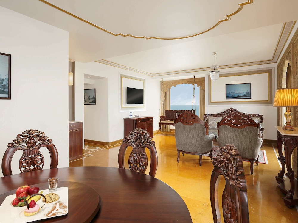 Novotel Mumbai Juhu Beach Hotel