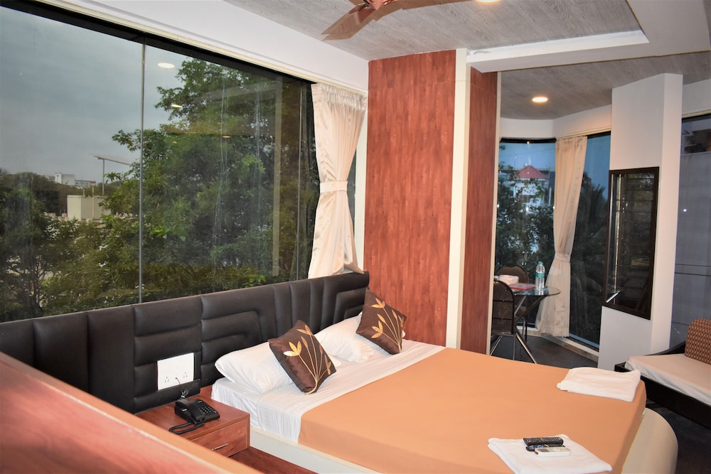 Seasons Suites-Koramangala