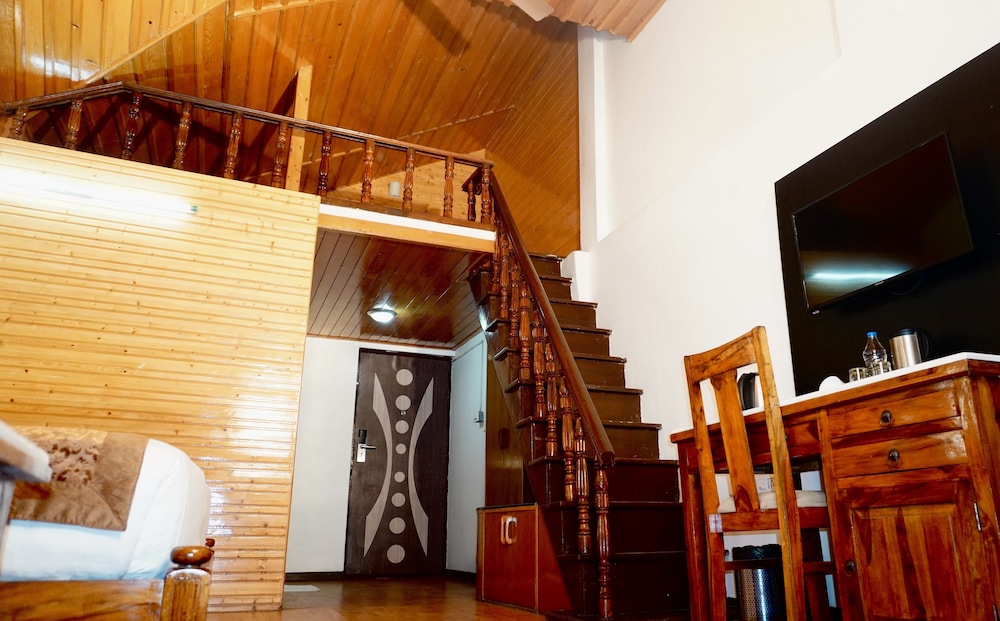 Oakwood Hamlet Resort - Shoghi - Shimla