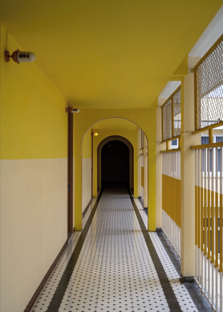 Miami Hotel