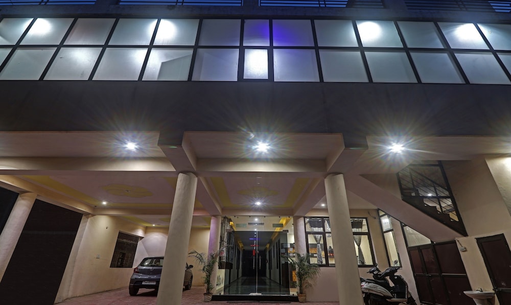 Hotel Albie Stay Inn	