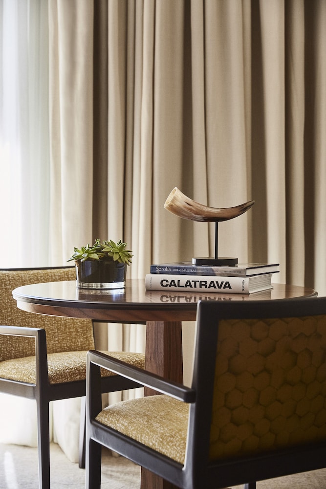 Four Seasons Hotel Madrid