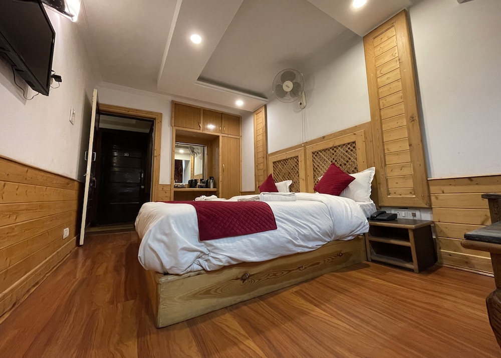 Hotel Sadaf