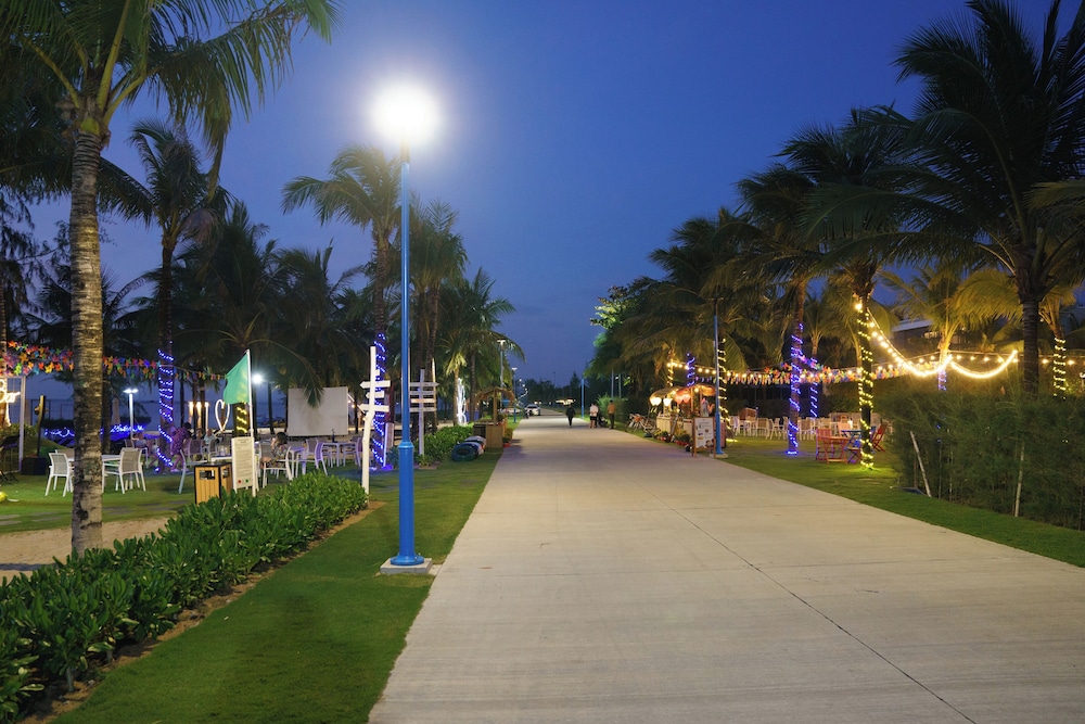 Kosmos Apart Hotel