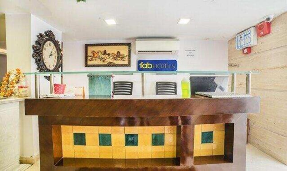  FabHotel Galaxy